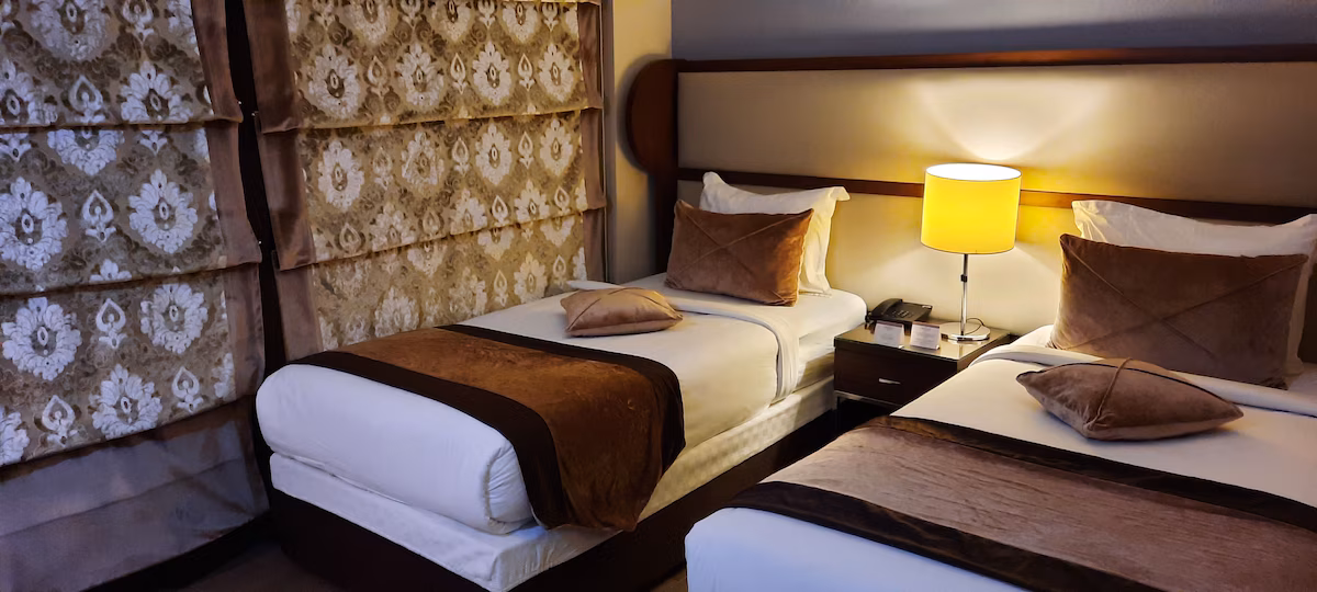 Azdif Hotel