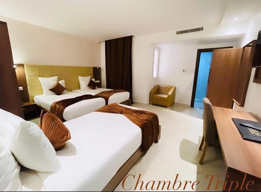 Triple Room