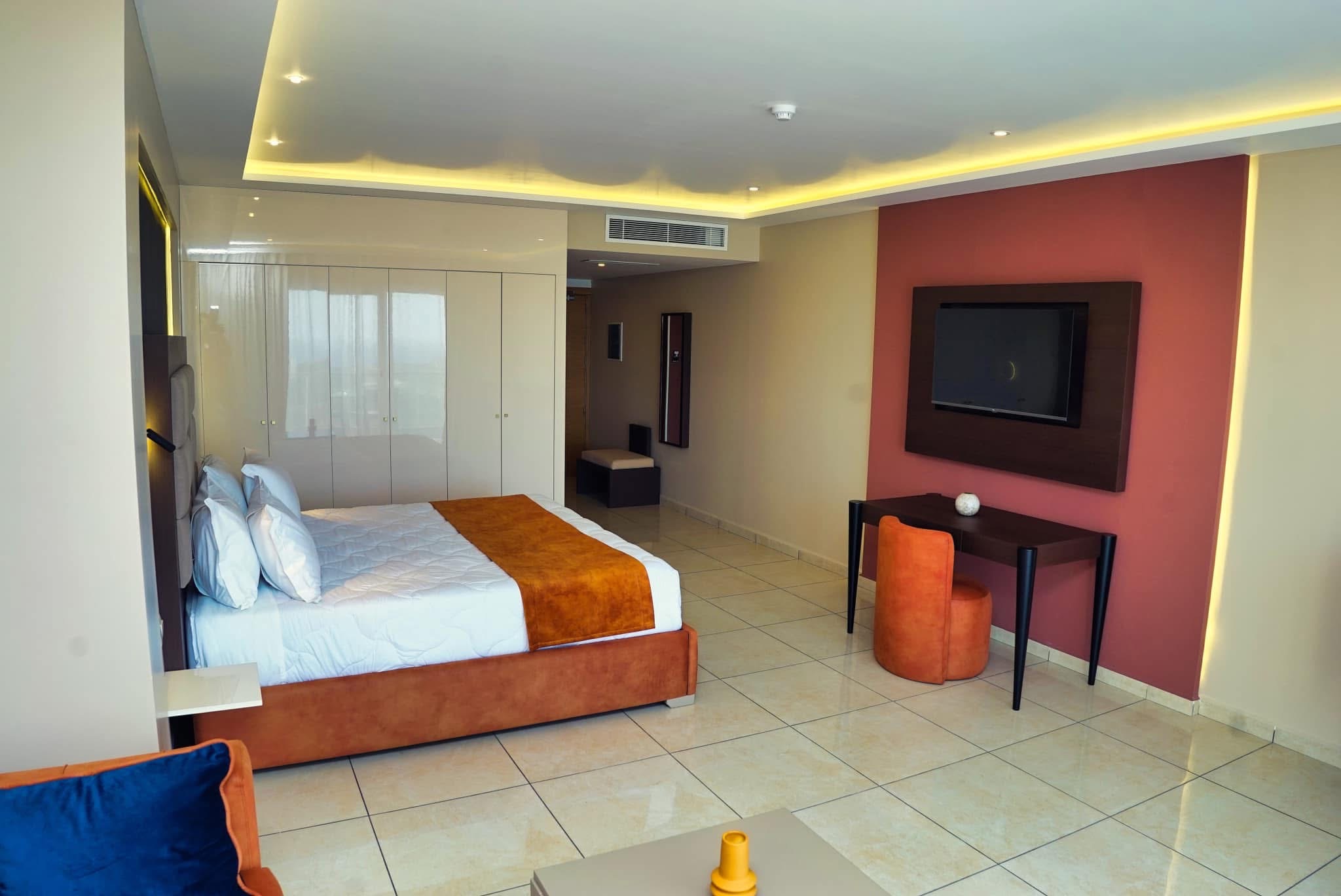 Krystal Hotel