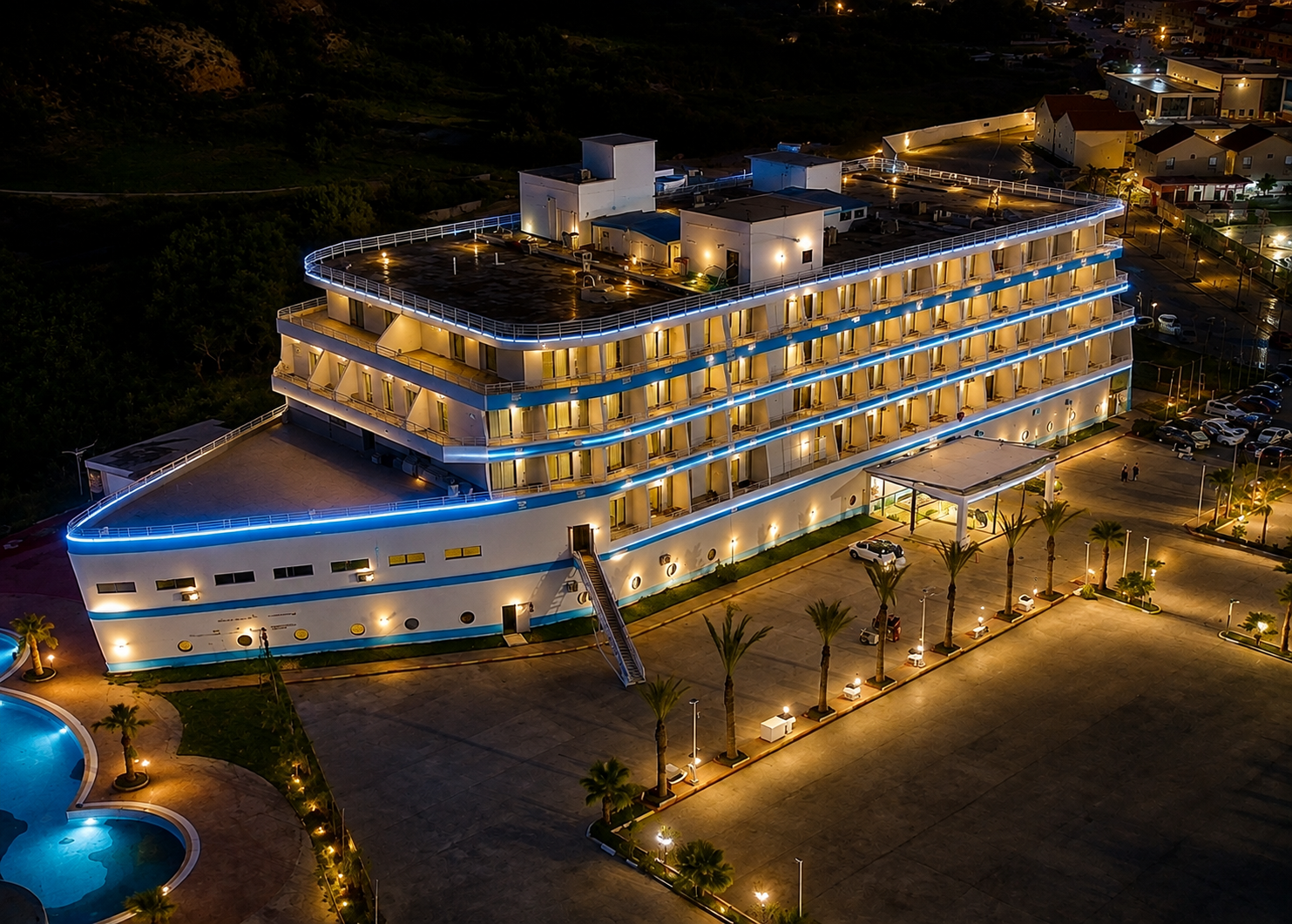 Le Paquebot Hotel