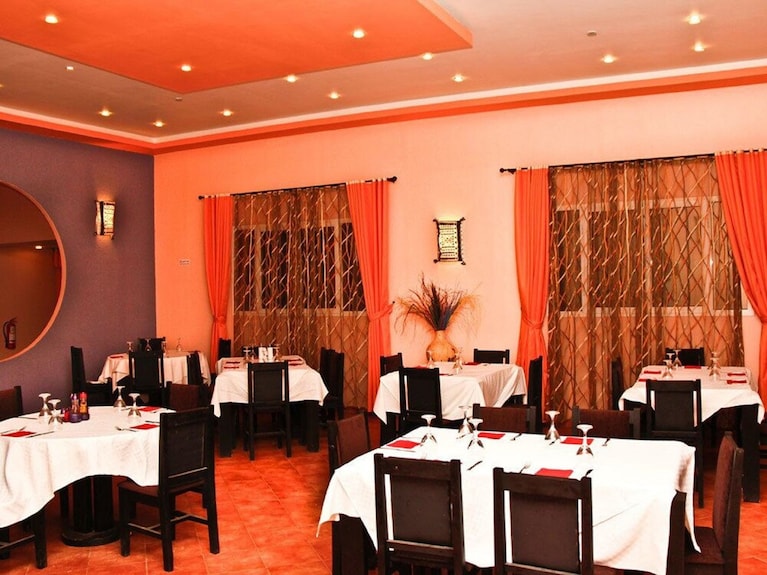 Mraguen Adrar Saoura hotel tourist complex