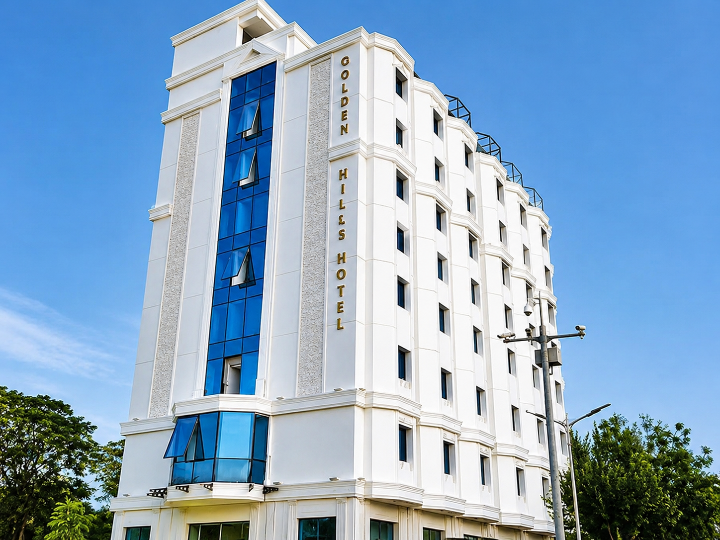 Golden Hills Hotel